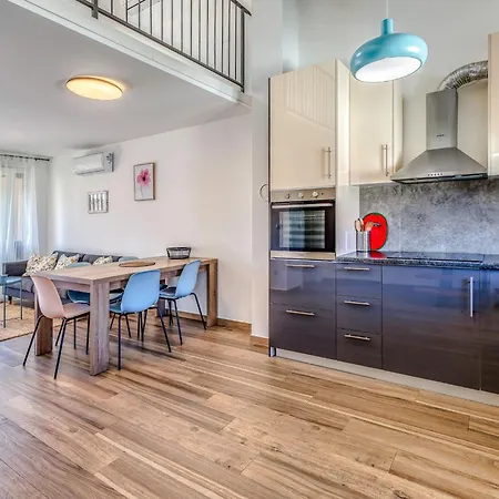 Medna A6 By Interhome Lägenhet